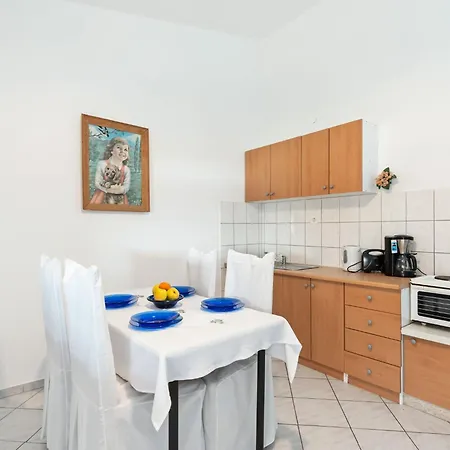Appartement Beautiful In Near Sea *