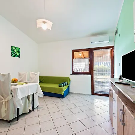 Appartement Beautiful In Near Sea Jasenice (Zadar)